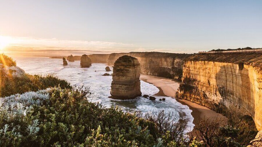 Full Day Tour of Great Ocean Road and 12 Apostles in Australia