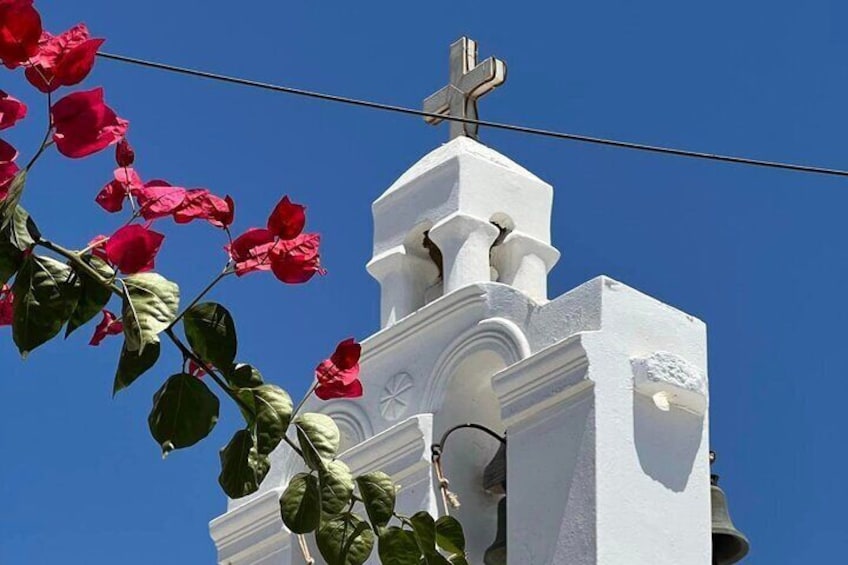 Explore Antiparos Private Full Day Tour