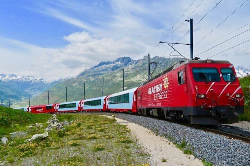 Glacier Express Train Seat Reservation St.Moritz to Zermatt