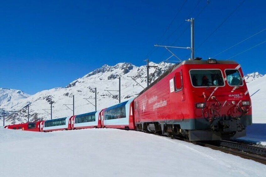 Glacier Express Train Seat Reservation St.Moritz to Zermatt
