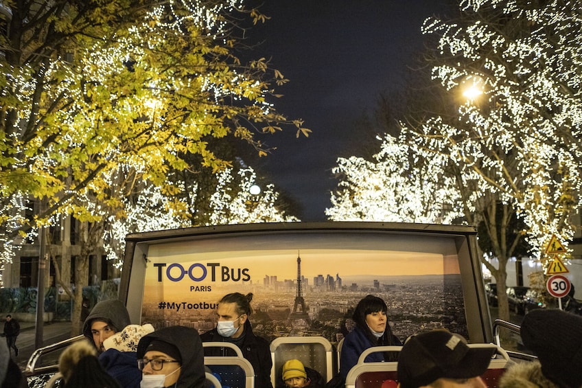  Paris Tootbus Christmas Tour