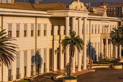 Visita guiada al Palacio Nacional.