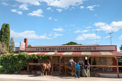 Private Helicopter Outback Pub Tour with Lunch