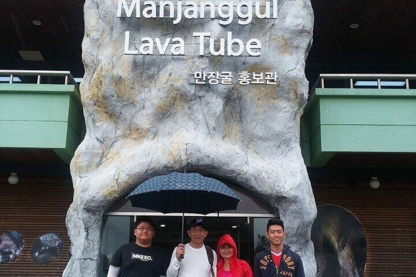 Jeju Island Private Taxi Tour: Manjanggul Cave