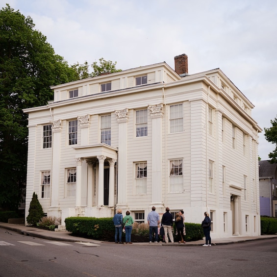Newport: Golden to Gilded Age Walking Tour