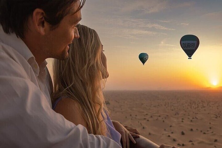 Dubai Hot Air Balloon Tour with Breakfast Camel Ride and Transfer