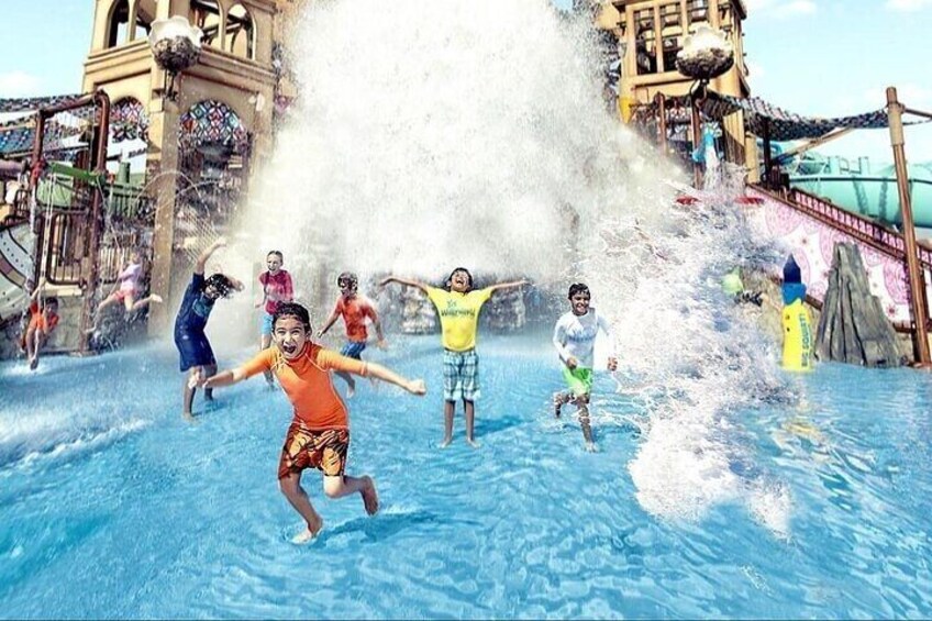 Abu Dhabi Yas Waterworld Tickets With Meal 