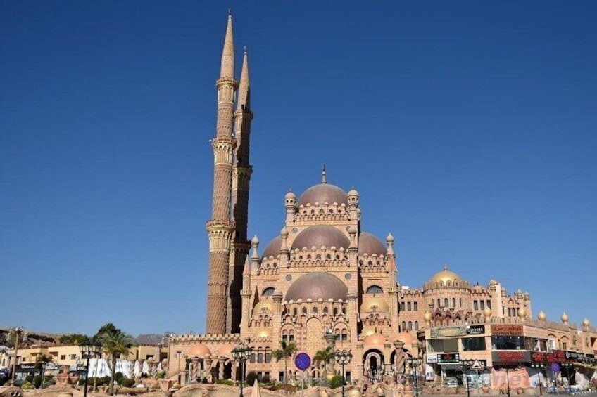 The City of Peace: A Private Driver-Guide Tour in Sharm El Sheikh