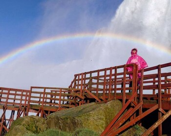 Niagara, USA: Guided Tour with Boat, Cave of Winds, & Trolly