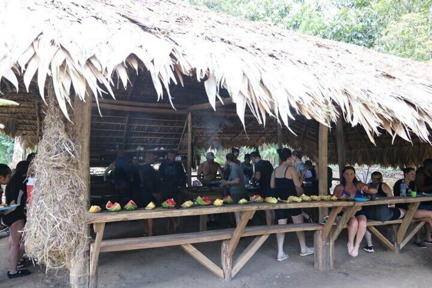 Full Day Pacuare River Rafting Experience