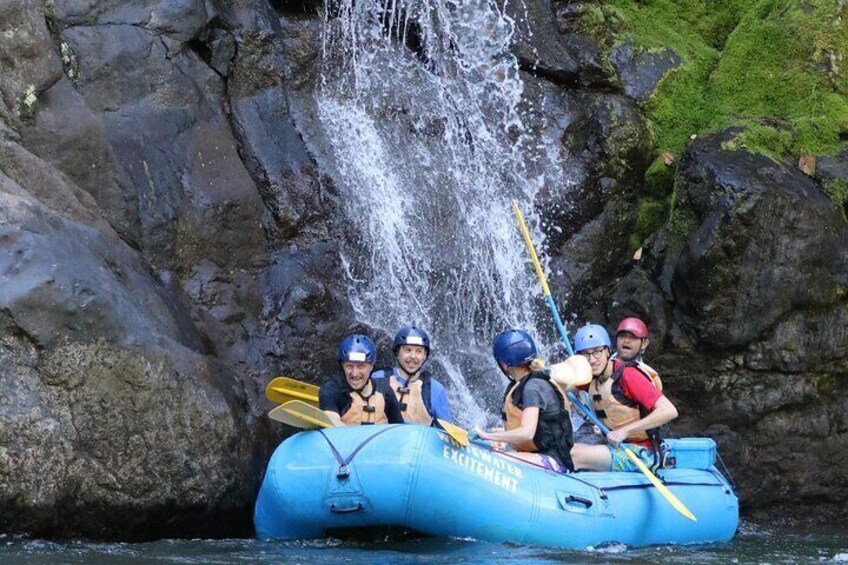 Full Day Pacuare River Rafting Experience