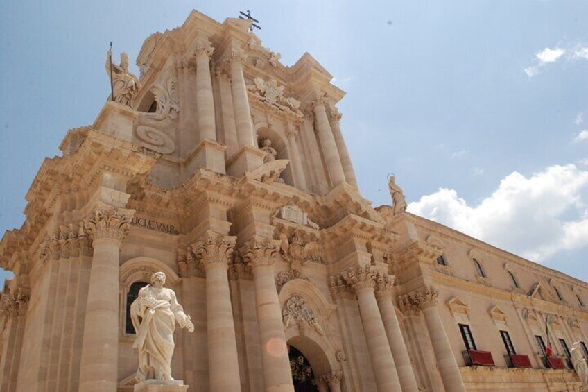 1 hour Calessino Tour in Syracuse