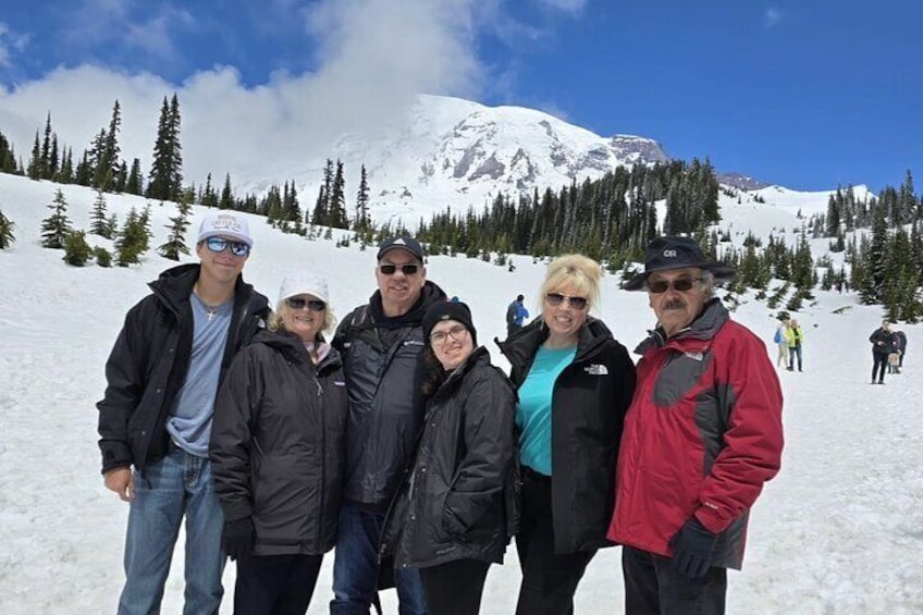 Mt Rainier Full day (LUXURY SUV GROUP OF 7 Max)