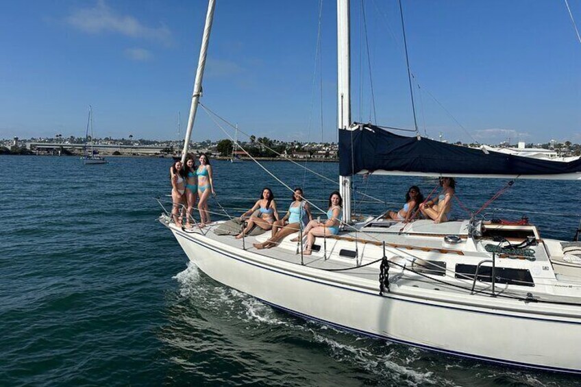 Deluxe private Sunset & Day Sail