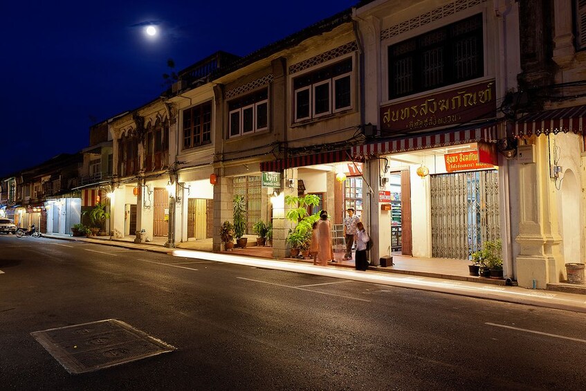 Private Customized Phuket Tour with Driver