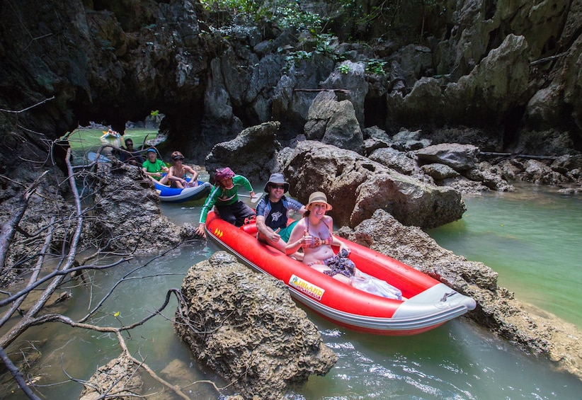 Dagstur med kajakk og snorkling til James Bond-øya og Phang Nga-bukten