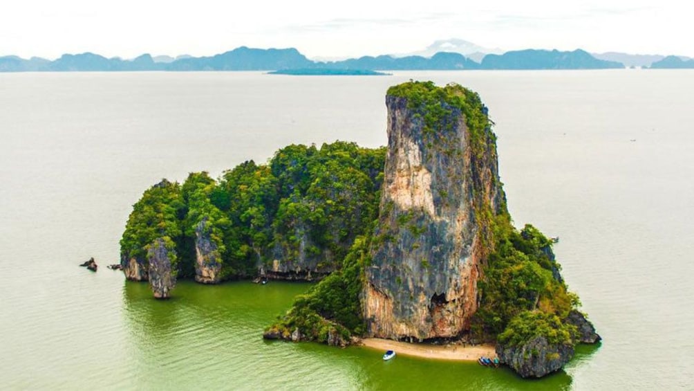 James Bond Island