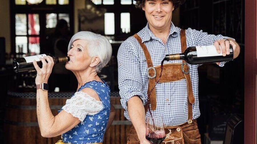 Leavenworth Sip & Stroll A Historical Wine Tour