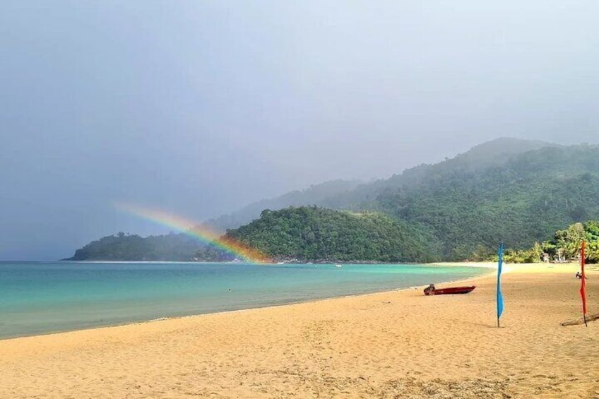 Tioman 4x4 Tour to Juara Beach & Ali's Waterfall