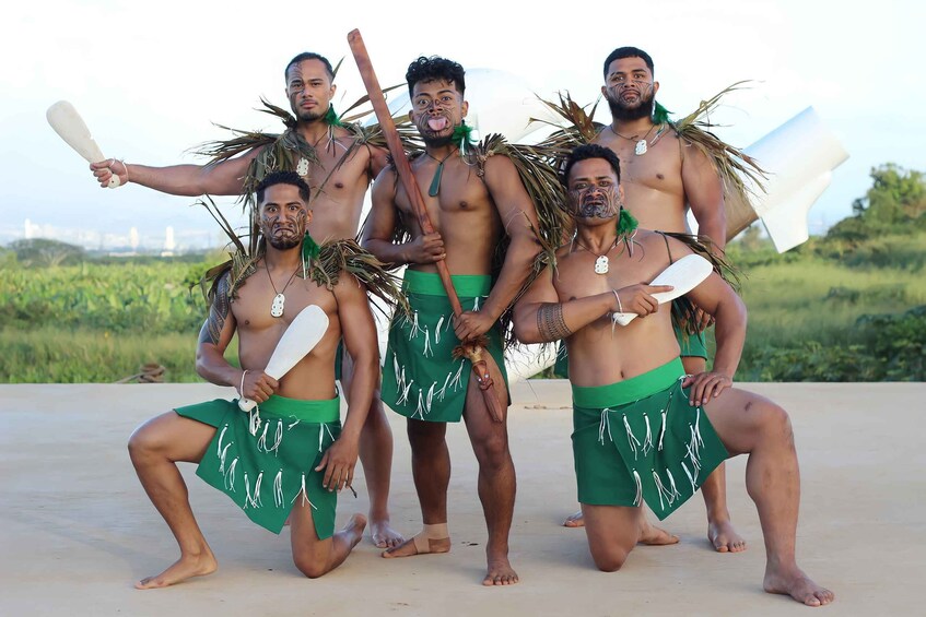 Picture 2 for Activity Oahu: Polynesian Dance and Cultural Experience with Dinner