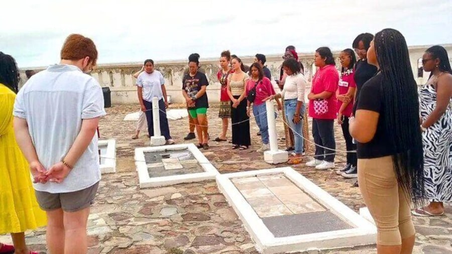 Accra To Cape Coast And Elmina Day Tour