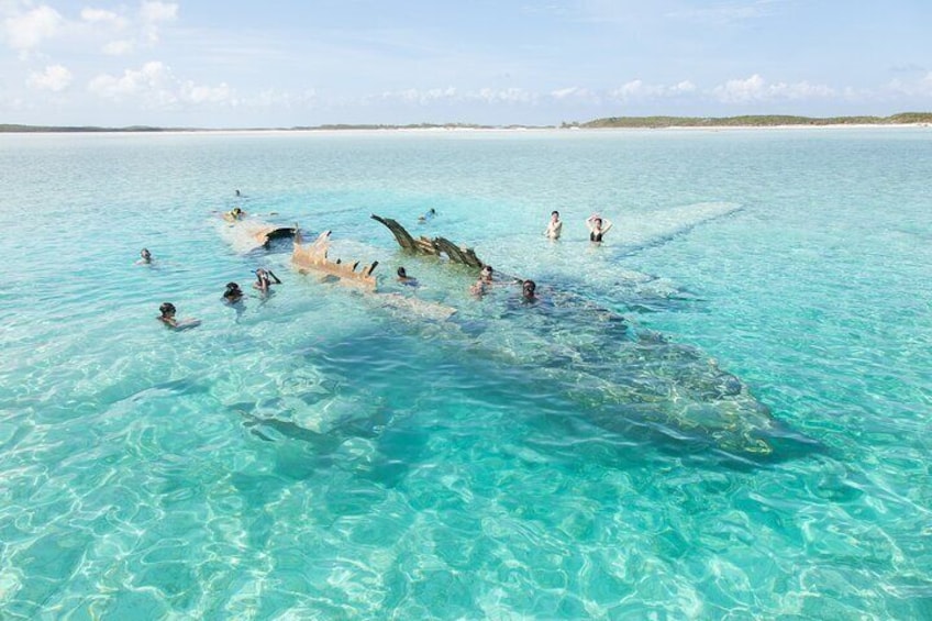 Snorkel Norman's Cay Plane Wreck