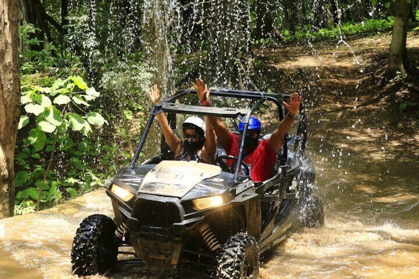 Combo RZR Zip Lines and Mule Ride Jorullo Route