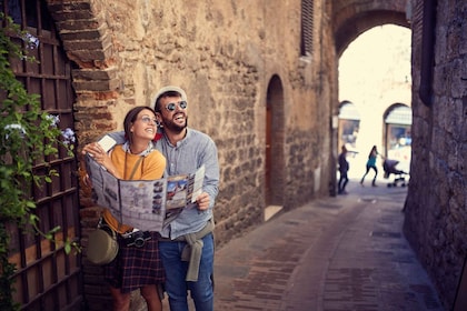 Siena: Visita guiada privada a pie por lo más destacado de la ciudad