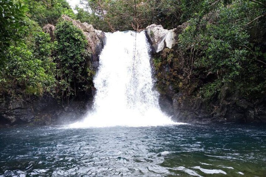 Hiking The MAJESTIC 7 WATERFALLS with Private Car & lunch service