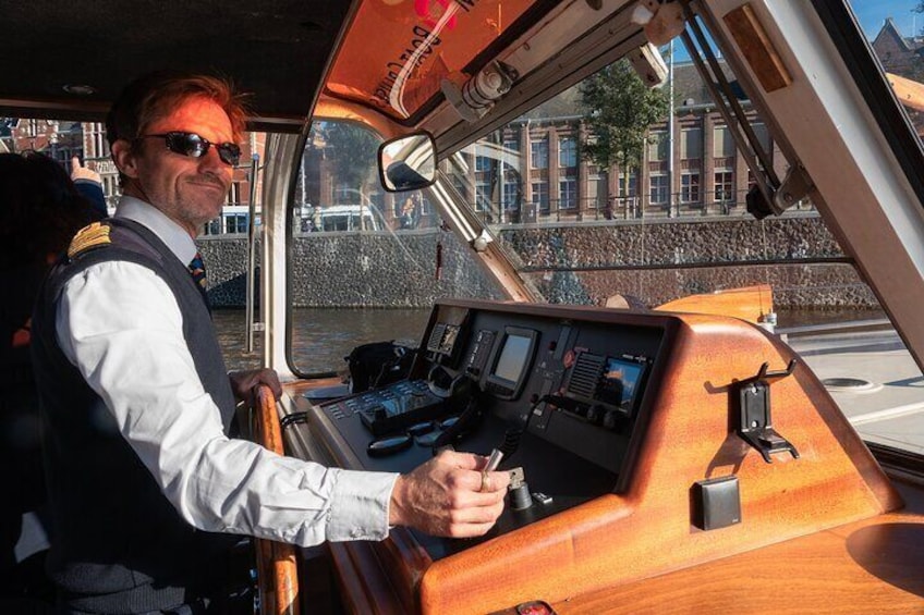 75 minutes Canal Cruise Highlights of Amsterdam Live Commentary