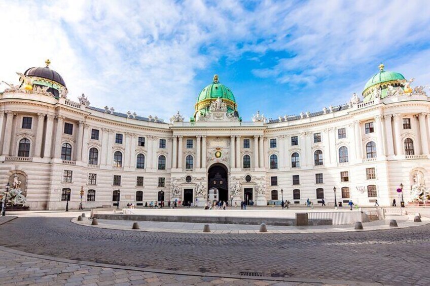 Skip-the-Line Sisi Museum, Hofburg and Gardens Tour Vienna