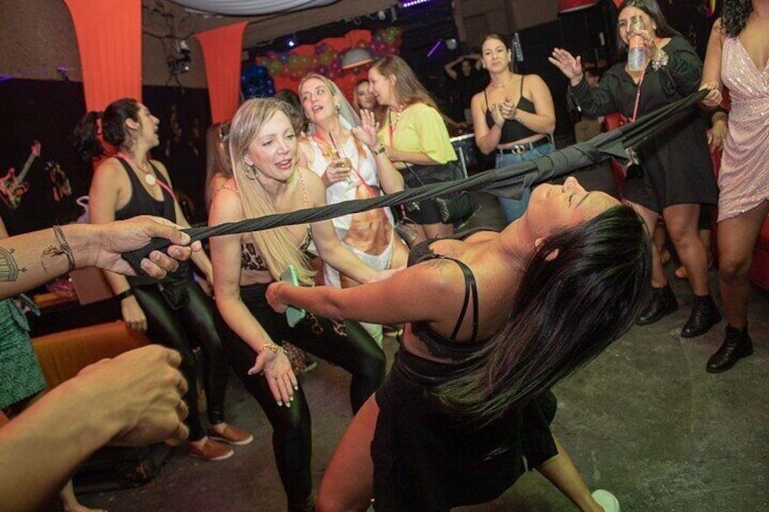 São Paulo Nightlife: Pub Crawl in the City that Never Sleeps!