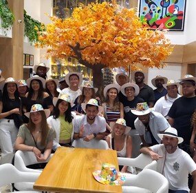 Medellín: El Poblado & Provenza Rooftops and Clubs VIP Tour