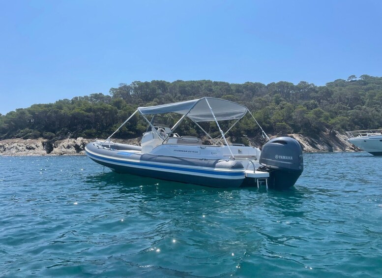 Picture 5 for Activity SEAYOU ESCAPE Porquerolles: excursion en semi-rigide ODYSSEE