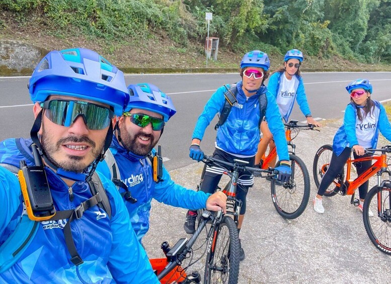 Sorrento: E-bike Oil & Lemon Tour with Tasting