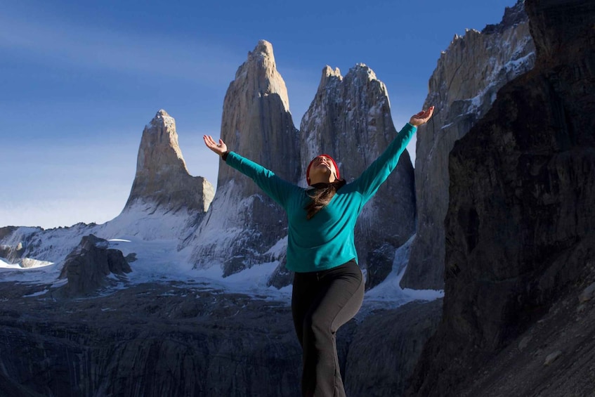 Puerto Natales: Torres del Paine National Park Guided Trek