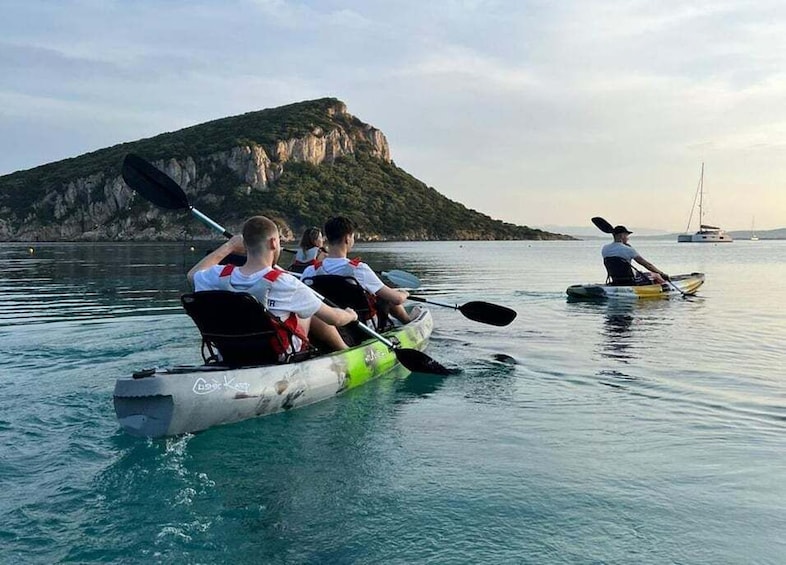 Kayak tour in Cala Moresca - Aperitif and Dolphin watching