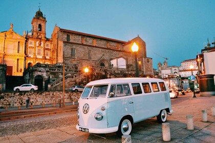 Porto: Geführte Tour - Stadt & Umgebung - in einem 60er-Jahre-VW-Van