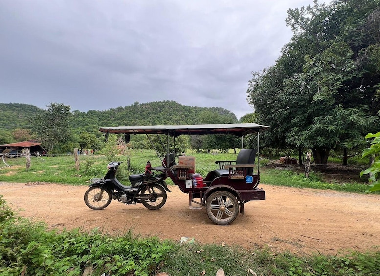 Picture 47 for Activity Bamboo Train rice field Killing Cave Bat Cave &sun set