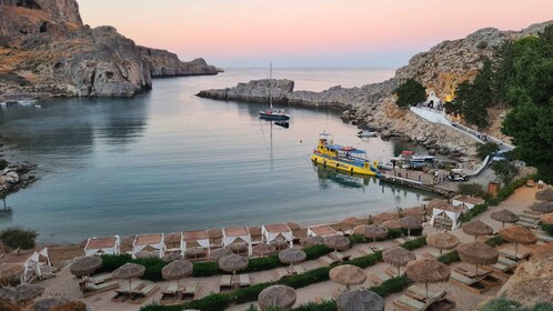 Fra Rhodos: Privat tur til Lindos, Seven Springs og Kalithea