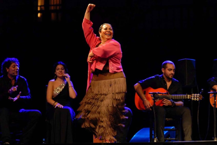 Picture 4 for Activity Sevilla : Flamenco Lessons