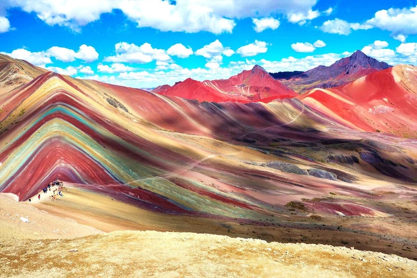 Picture 5 for Activity Cusco: Guided Rainbow Mountain Hike with Breakfast and Lunch