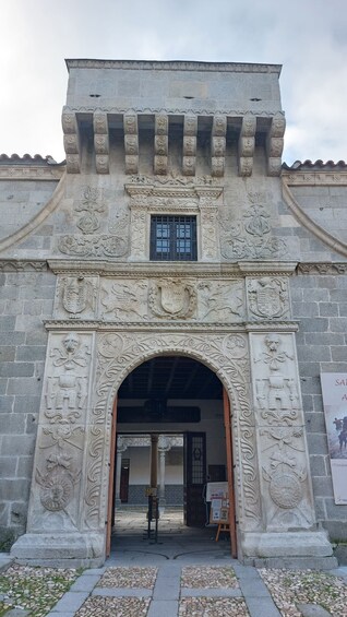 Picture 4 for Activity Ávila: Tour privado por Murallas y Casco Histórico