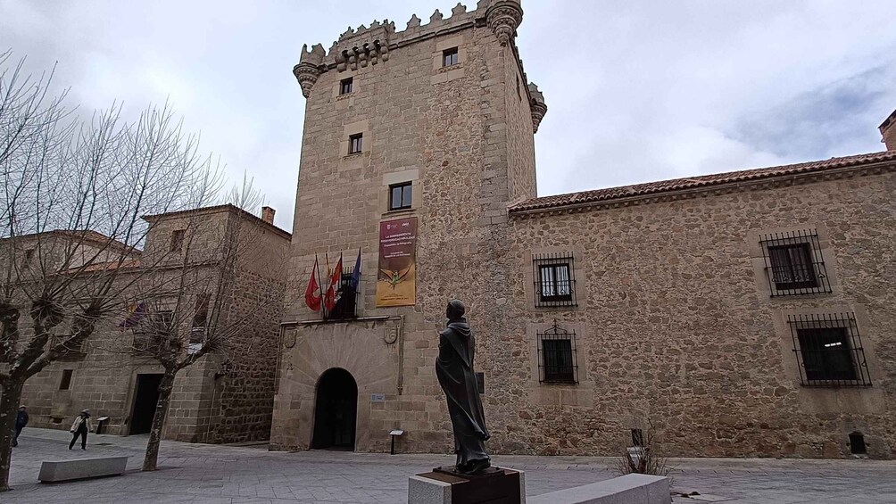 Ávila: Tour privado por Murallas y Casco Histórico