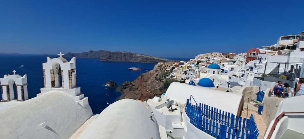 Picture 2 for Activity Santorini: Private Sightseeing Half-Day Tour