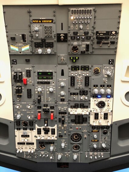 Picture 3 for Activity Boeing 737-800 Professional simulator - 30 minutes