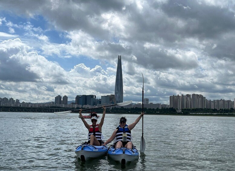 Picture 6 for Activity Seoul: Stand Up Paddle Board (SUP) & Kayak in Han River