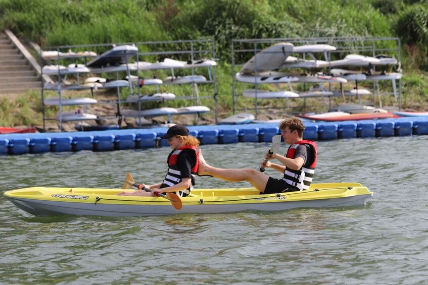 Picture 2 for Activity Seoul: Stand Up Paddle Board (SUP) & Kayak in Han River