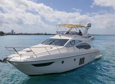 Family-Friendly Yacht Cruise in Miami with captain.