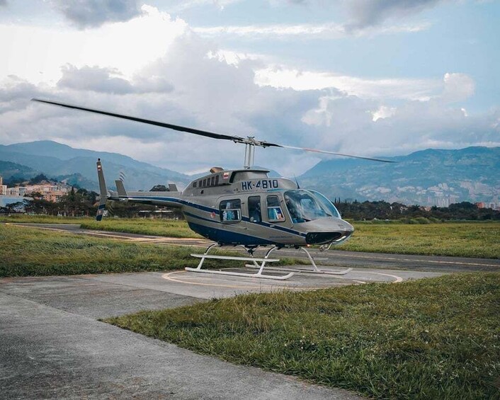 Picture 19 for Activity Medellín: Guatapé Private Tour with Helicopter & Boat Ride